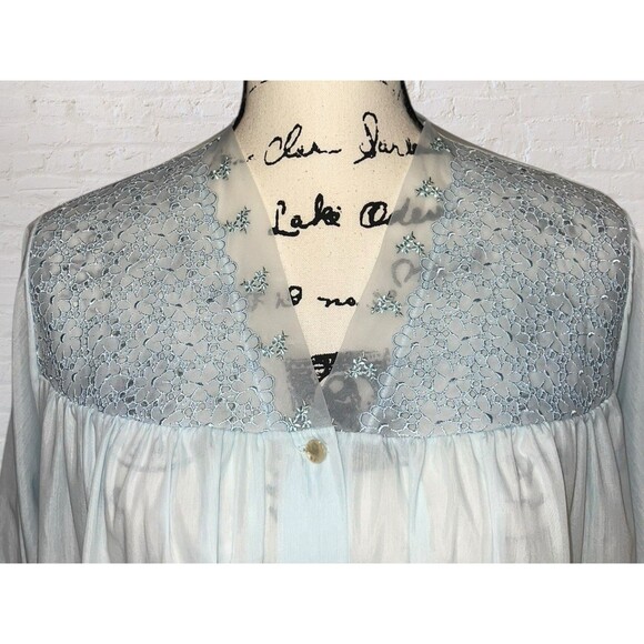 Vtg Sears Eyelet Lace Housecoat Plus 40-42 Baby Blue Nightwear Elegant Cottage - Picture 1 of 5